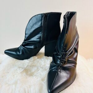 Kyanne Ruched Detail Bottie